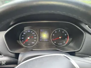 Roewe RX3 2018 купить из Китая, цена 1 274 000 ₽ — Suifenhe Auto