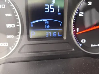 Roewe RX3 2018 купить из Китая, цена 1 274 000 ₽ — Suifenhe Auto