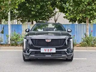 Cadillac XT5 2025 купить из Китая, цена 4 576 000 ₽ — Suifenhe Auto