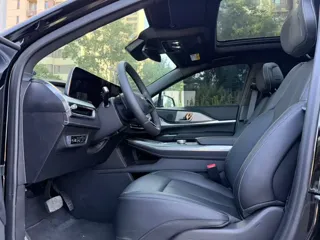 Cadillac XT5 2026 купить из Китая, цена 4 959 000 ₽ — Suifenhe Auto