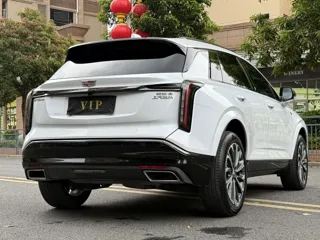 Cadillac XT5 2026 купить из Китая, цена 5 420 000 ₽ — Suifenhe Auto