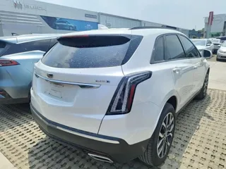 Cadillac XT5 2024 купить из Китая, цена 4 731 000 ₽ — Suifenhe Auto