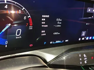 Cadillac XT5 2025 купить из Китая, цена 5 851 000 ₽ — Suifenhe Auto