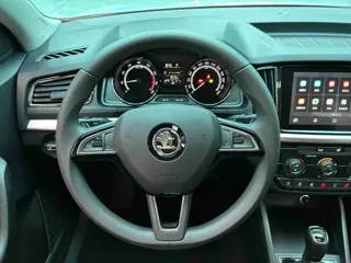 Skoda Kamiq 2024 купить из Китая, цена 1 980 000 ₽ — Suifenhe Auto