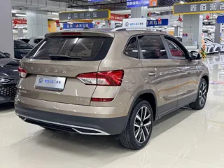 Skoda Kamiq 2023 купить из Китая, цена 1 744 000 ₽ — Suifenhe Auto