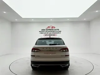 Skoda Kamiq 2022 купить из Китая, цена 1 734 000 ₽ — Suifenhe Auto