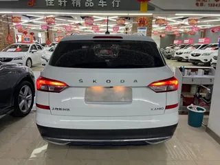 Skoda Kamiq 2023 купить из Китая, цена 1 797 000 ₽ — Suifenhe Auto