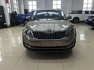 Skoda Kamiq 2022 купить из Китая, цена 1 784 000 ₽ — Suifenhe Auto