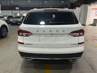 Skoda Kamiq 2023 купить из Китая, цена 1 875 000 ₽ — Suifenhe Auto