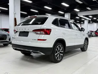 Skoda Kamiq 2023 купить из Китая, цена 1 744 000 ₽ — Suifenhe Auto