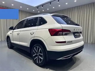 Skoda Kamiq 2023 купить из Китая, цена 1 744 000 ₽ — Suifenhe Auto