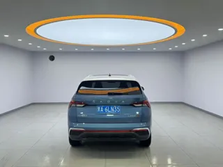 Skoda Kamiq 2022 купить из Китая, цена 2 005 000 ₽ — Suifenhe Auto
