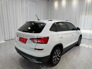 Skoda Kamiq 2023 купить из Китая, цена 1 744 000 ₽ — Suifenhe Auto