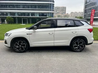 Skoda Kamiq 2022 купить из Китая, цена 1 632 000 ₽ — Suifenhe Auto