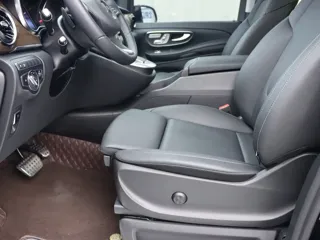 Mercedes-Benz V 2024 купить из Китая, цена 7 491 000 ₽ — Suifenhe Auto