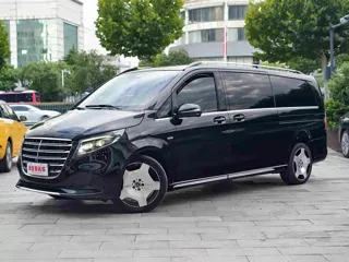 Mercedes-Benz V 2025