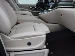 Mercedes-Benz V 2024 купить из Китая, цена 7 682 000 ₽ — Suifenhe Auto
