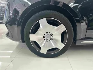 Mercedes-Benz V 2025 купить из Китая, цена 9 495 000 ₽ — Suifenhe Auto