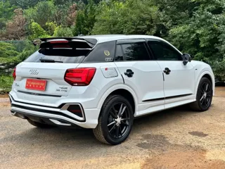 Audi Q2L 2023 купить из Китая, цена 2 509 000 ₽ — Suifenhe Auto