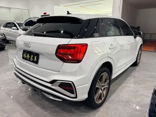 Audi Q2L 2022 купить из Китая, цена 2 092 000 ₽ — Suifenhe Auto