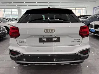 Audi Q2L 2023 купить из Китая, цена 2 053 000 ₽ — Suifenhe Auto