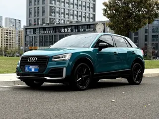 Audi Q2L 2019 купить из Китая, цена 1 444 000 ₽ — Suifenhe Auto