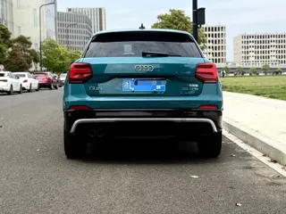 Audi Q2L 2019 купить из Китая, цена 1 444 000 ₽ — Suifenhe Auto