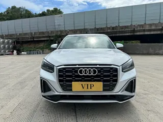 Audi Q2L 2023 купить из Китая, цена 1 704 000 ₽ — Suifenhe Auto