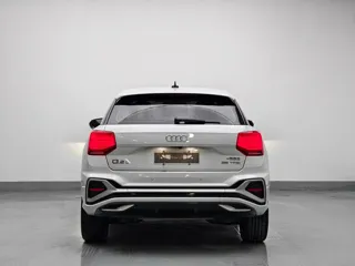 Audi Q2L 2023 купить из Китая, цена 2 066 000 ₽ — Suifenhe Auto