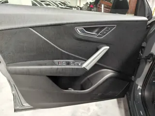 Audi Q2L 2020 купить из Китая, цена 1 429 000 ₽ — Suifenhe Auto