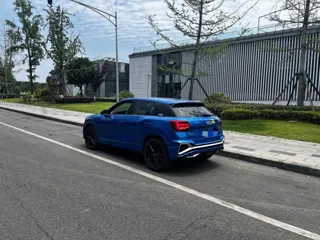 Audi Q2L 2022 купить из Китая, цена 1 729 000 ₽ — Suifenhe Auto
