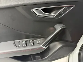 Audi Q2L 2024 купить из Китая, цена 2 830 000 ₽ — Suifenhe Auto