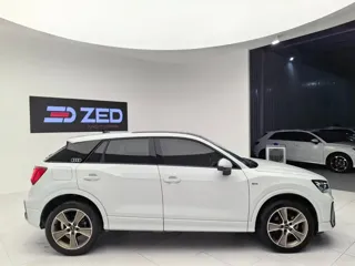 Audi Q2L 2022 купить из Китая, цена 2 352 000 ₽ — Suifenhe Auto