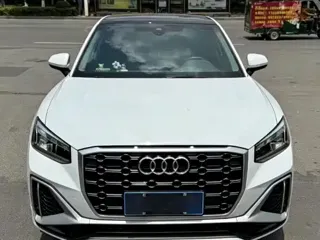 Audi Q2L 2023 купить из Китая, цена 2 014 000 ₽ — Suifenhe Auto