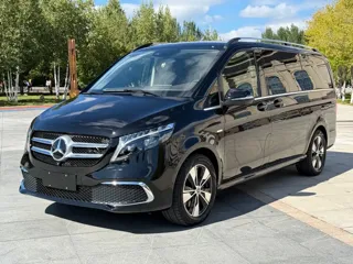 Mercedes-Benz V 2024