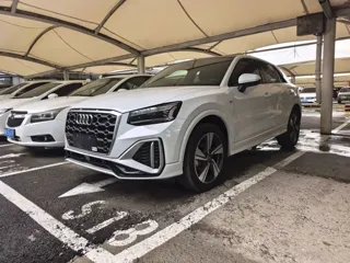 Audi Q2L 2022 купить из Китая, цена 2 235 000 ₽ — Suifenhe Auto