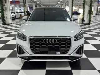 Audi Q2L 2023 купить из Китая, цена 1 818 000 ₽ — Suifenhe Auto