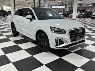 Audi Q2L 2023 купить из Китая, цена 1 818 000 ₽ — Suifenhe Auto