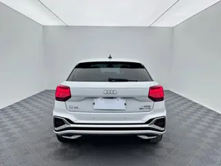Audi Q2L 2023 купить из Китая, цена 2 196 000 ₽ — Suifenhe Auto