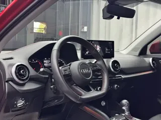 Audi Q2L 2022 купить из Китая, цена 1 858 000 ₽ — Suifenhe Auto