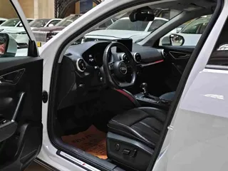 Audi Q2L 2022 купить из Китая, цена 2 160 000 ₽ — Suifenhe Auto