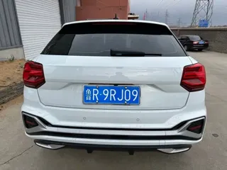 Audi Q2L 2022 купить из Китая, цена 1 988 000 ₽ — Suifenhe Auto