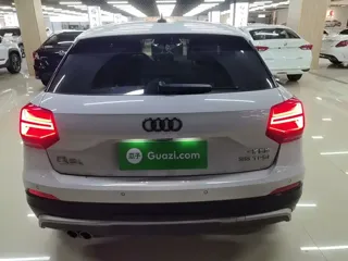 Audi Q2L 2019 купить из Китая, цена 1 577 000 ₽ — Suifenhe Auto