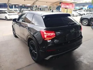 Audi Q2L 2020 купить из Китая, цена 1 616 000 ₽ — Suifenhe Auto