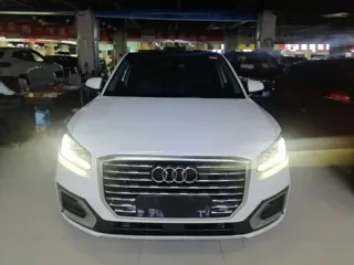 Audi Q2L 2019 купить из Китая, цена 1 582 000 ₽ — Suifenhe Auto