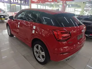 Audi Q2L 2019 купить из Китая, цена 1 735 000 ₽ — Suifenhe Auto