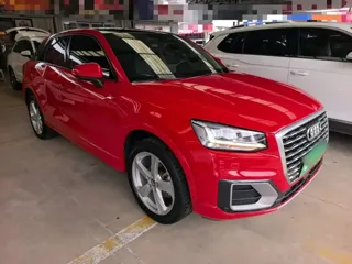 Audi Q2L 2020 купить из Китая, цена 1 638 000 ₽ — Suifenhe Auto