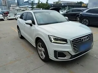Audi Q2L 2019 купить из Китая, цена 1 542 000 ₽ — Suifenhe Auto