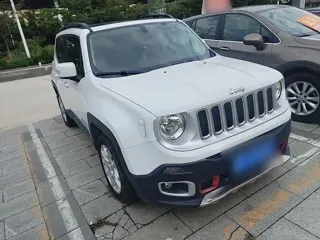 Jeep Renegade 2018 купить из Китая, цена 1 078 000 ₽ — Suifenhe Auto