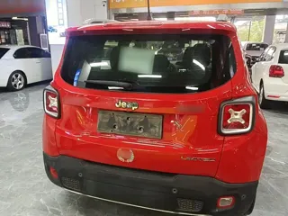 Jeep Renegade 2018 купить из Китая, цена 1 234 000 ₽ — Suifenhe Auto